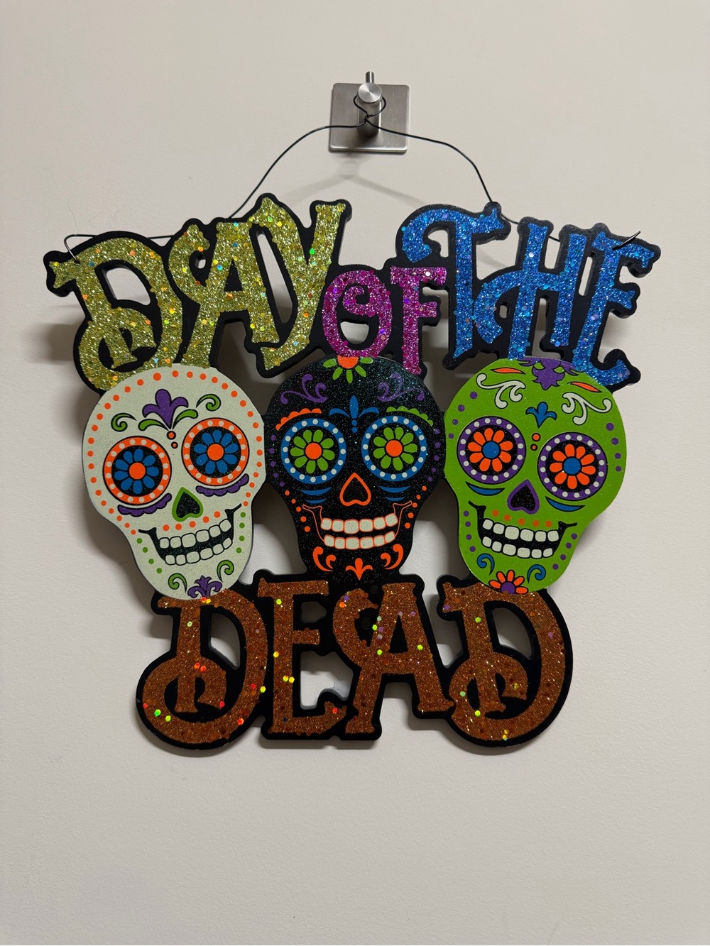 Day of the Dead Glitter Sugar Skull Wall Decor - Multicolor